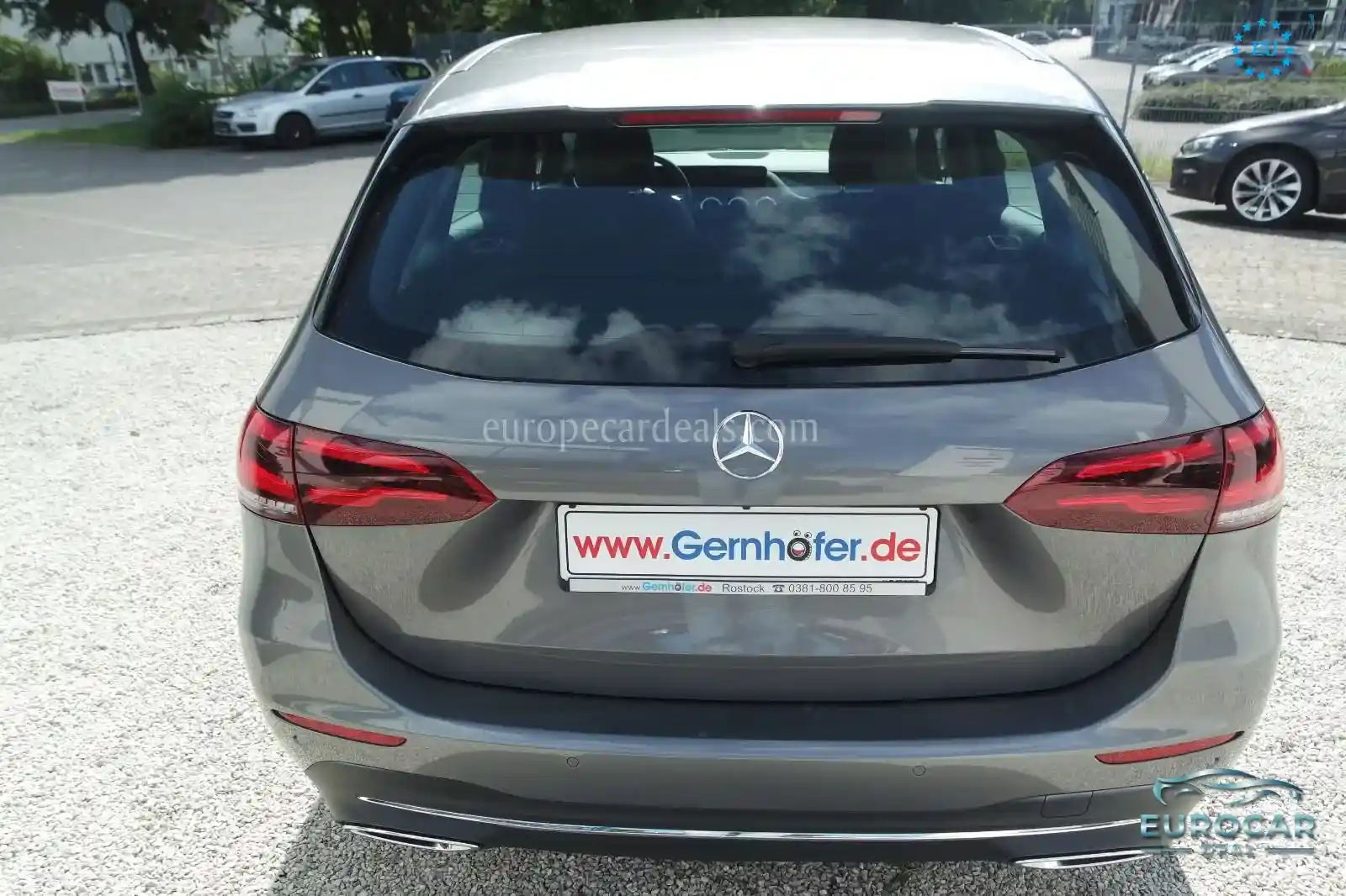 Mercedes-Benz B 220