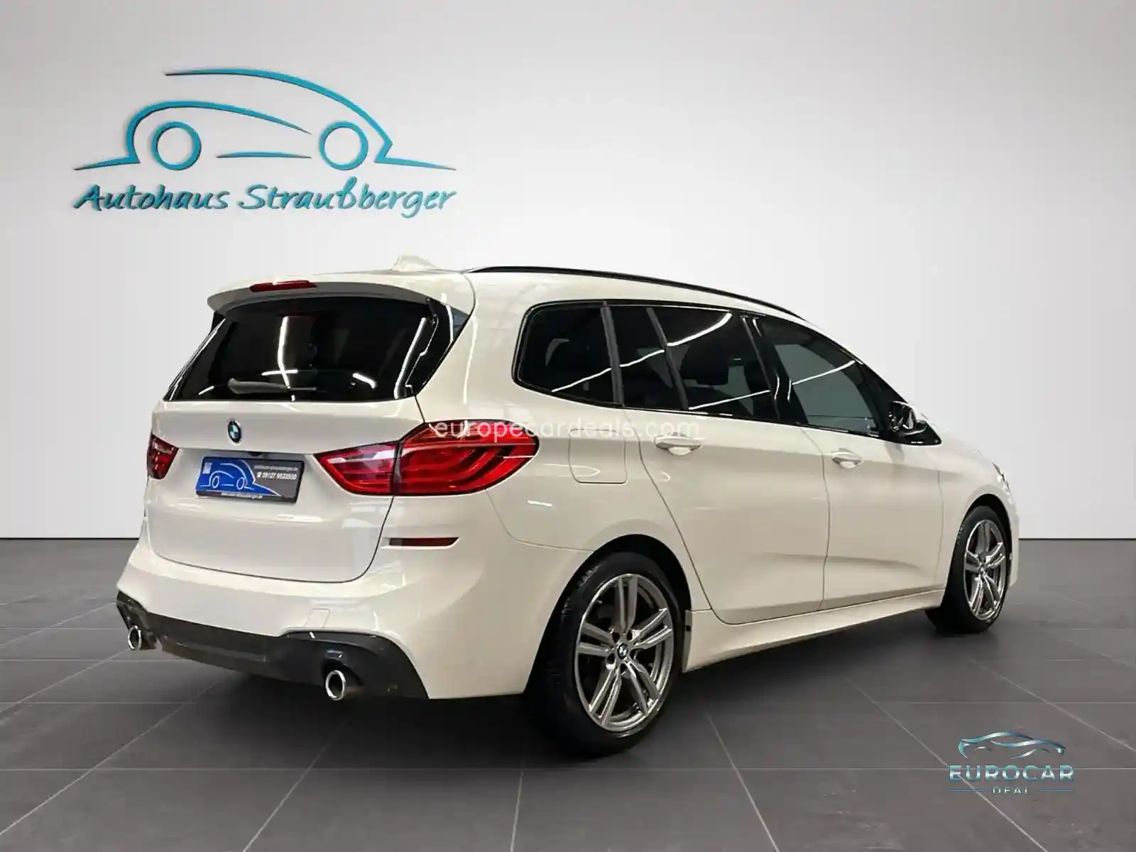 BMW 218