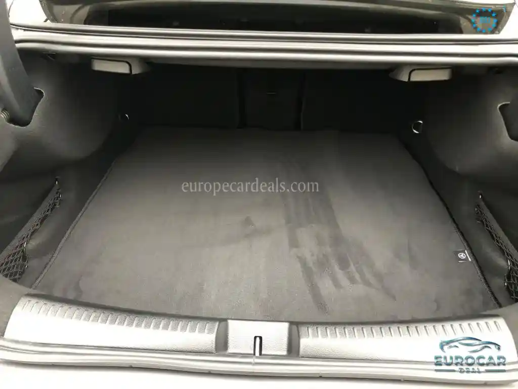 Mercedes-Benz CLA 220
