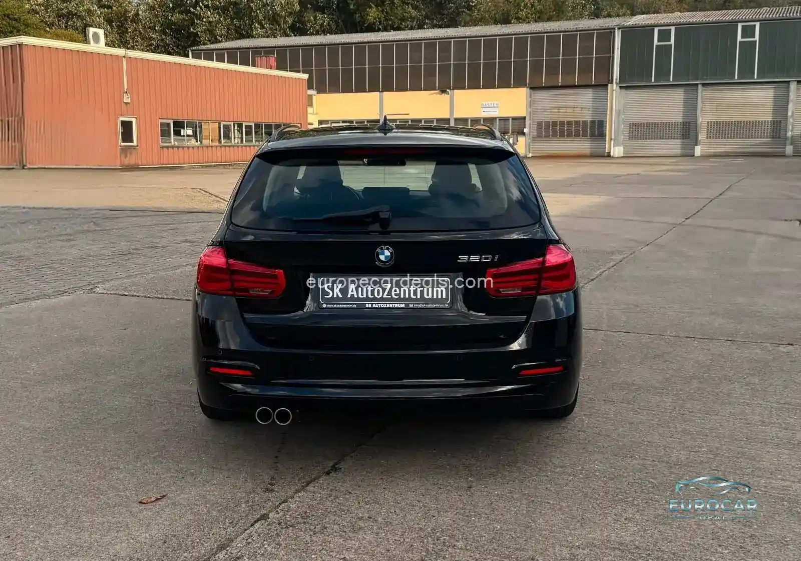 BMW 320