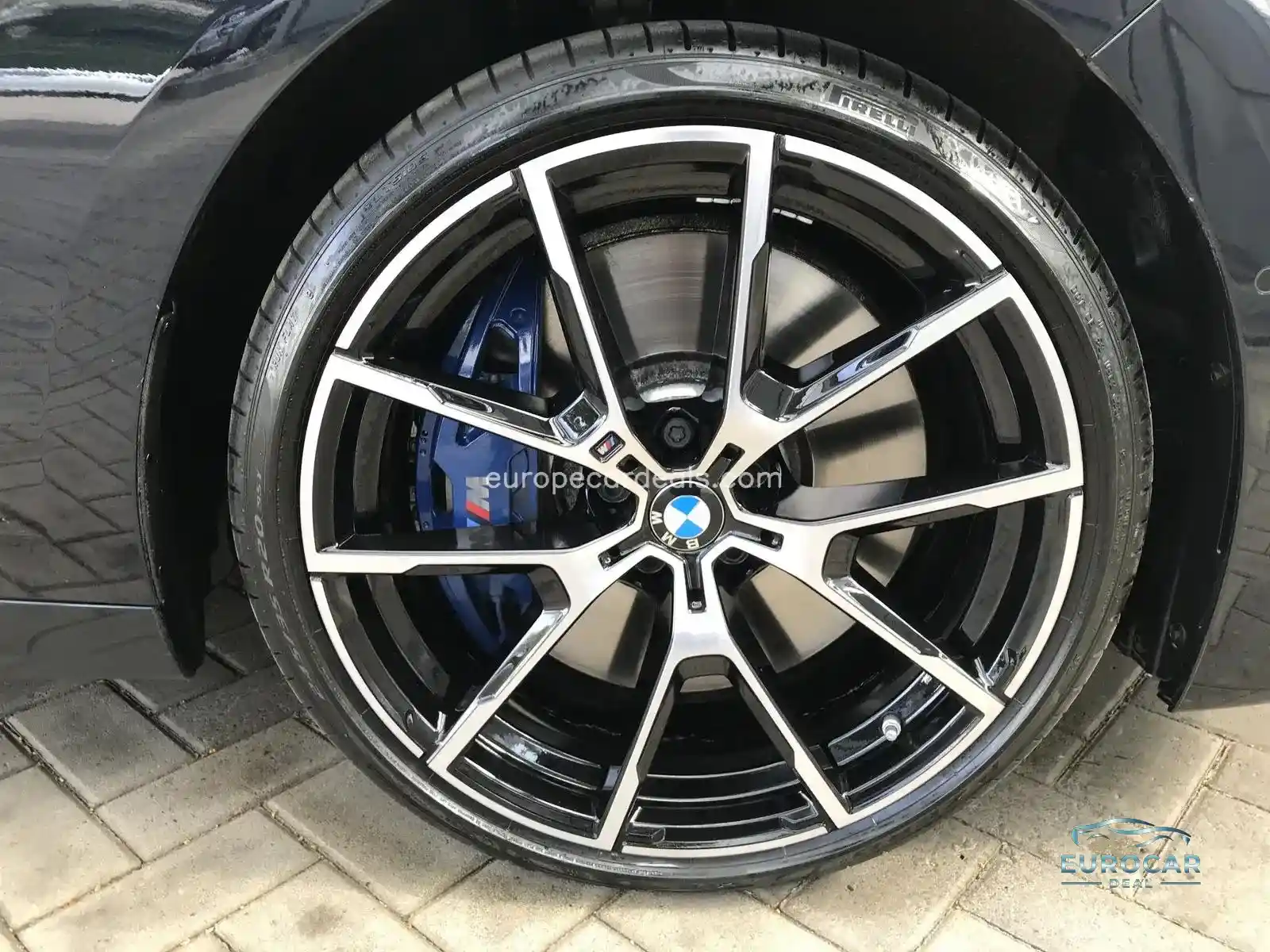 BMW M850