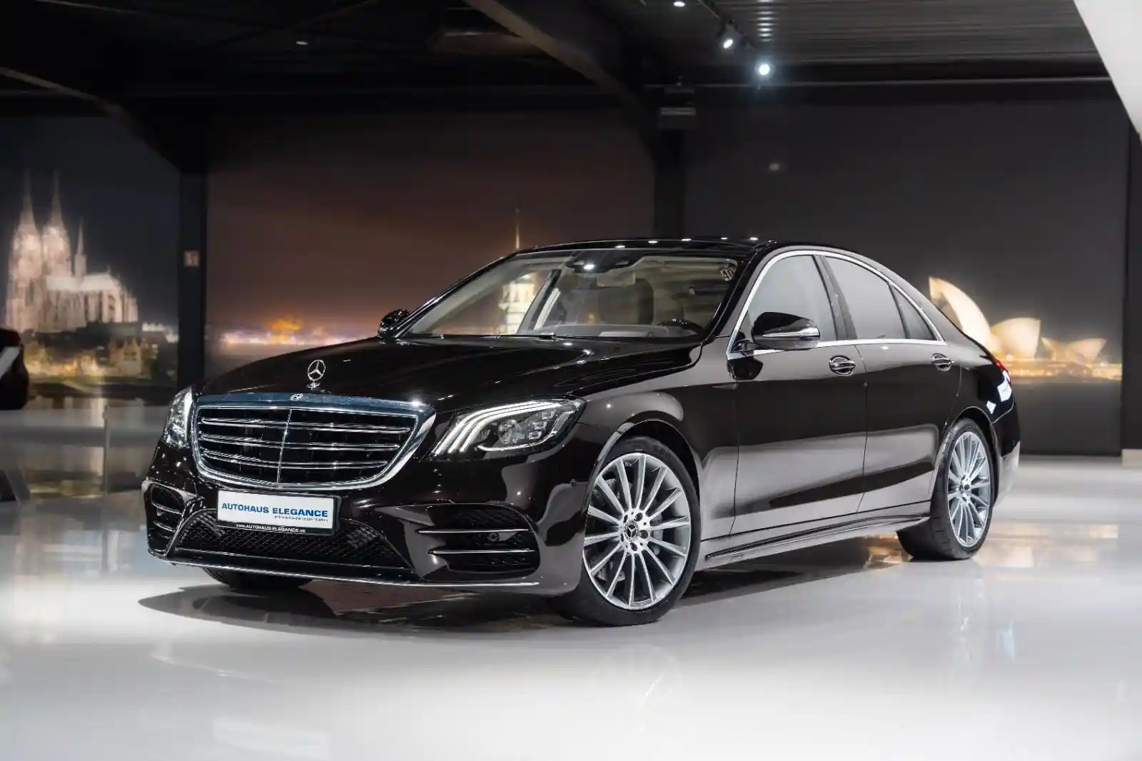 Mercedes-Benz S 560