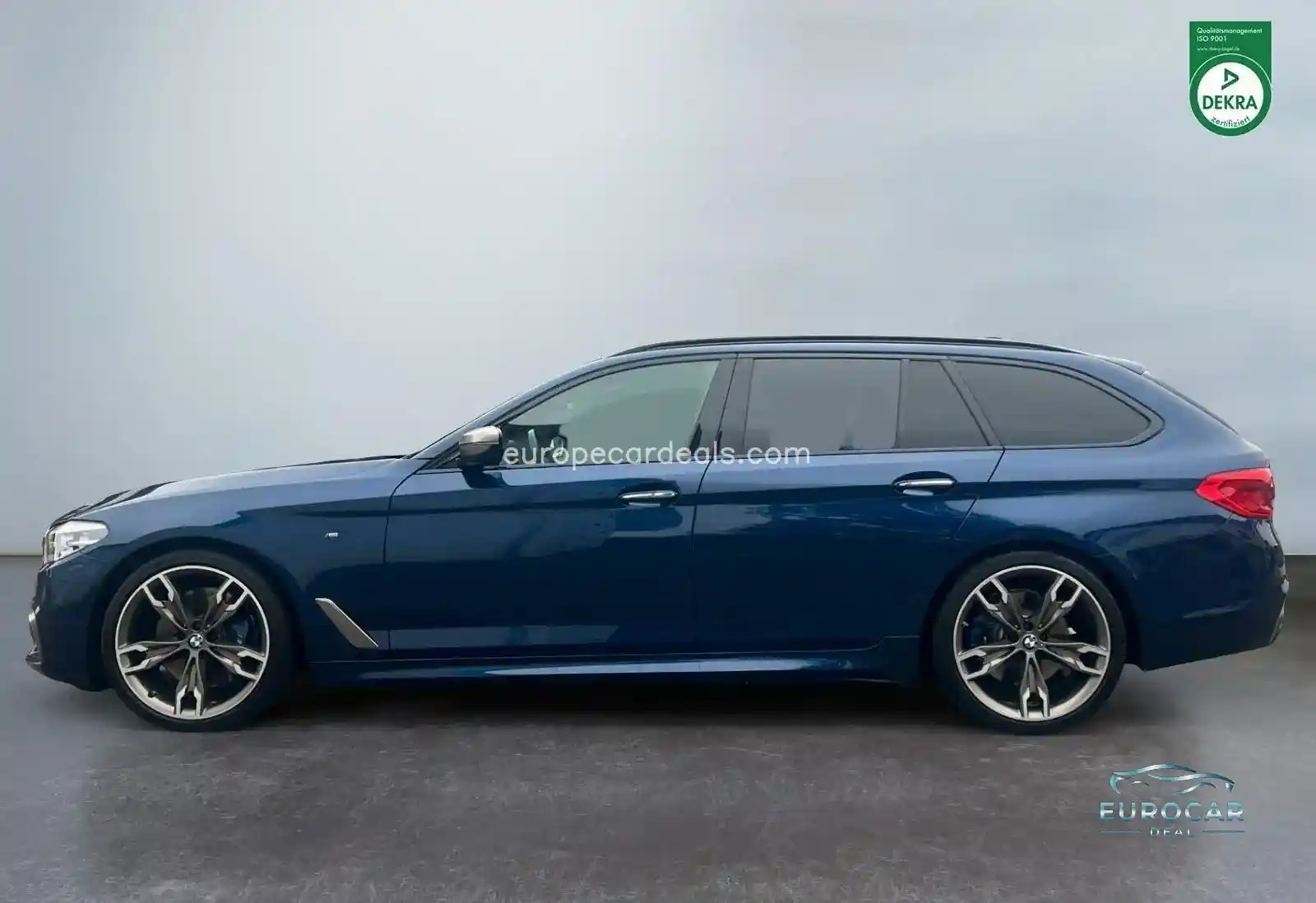 BMW M550