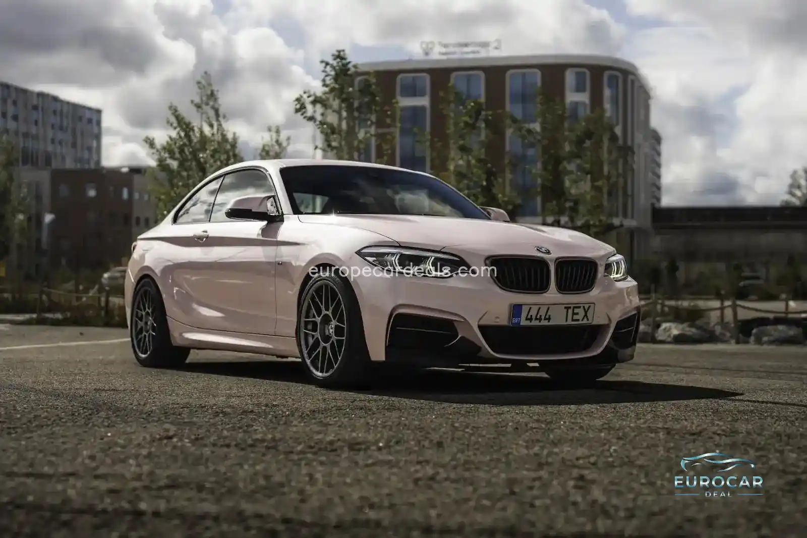 BMW M240i