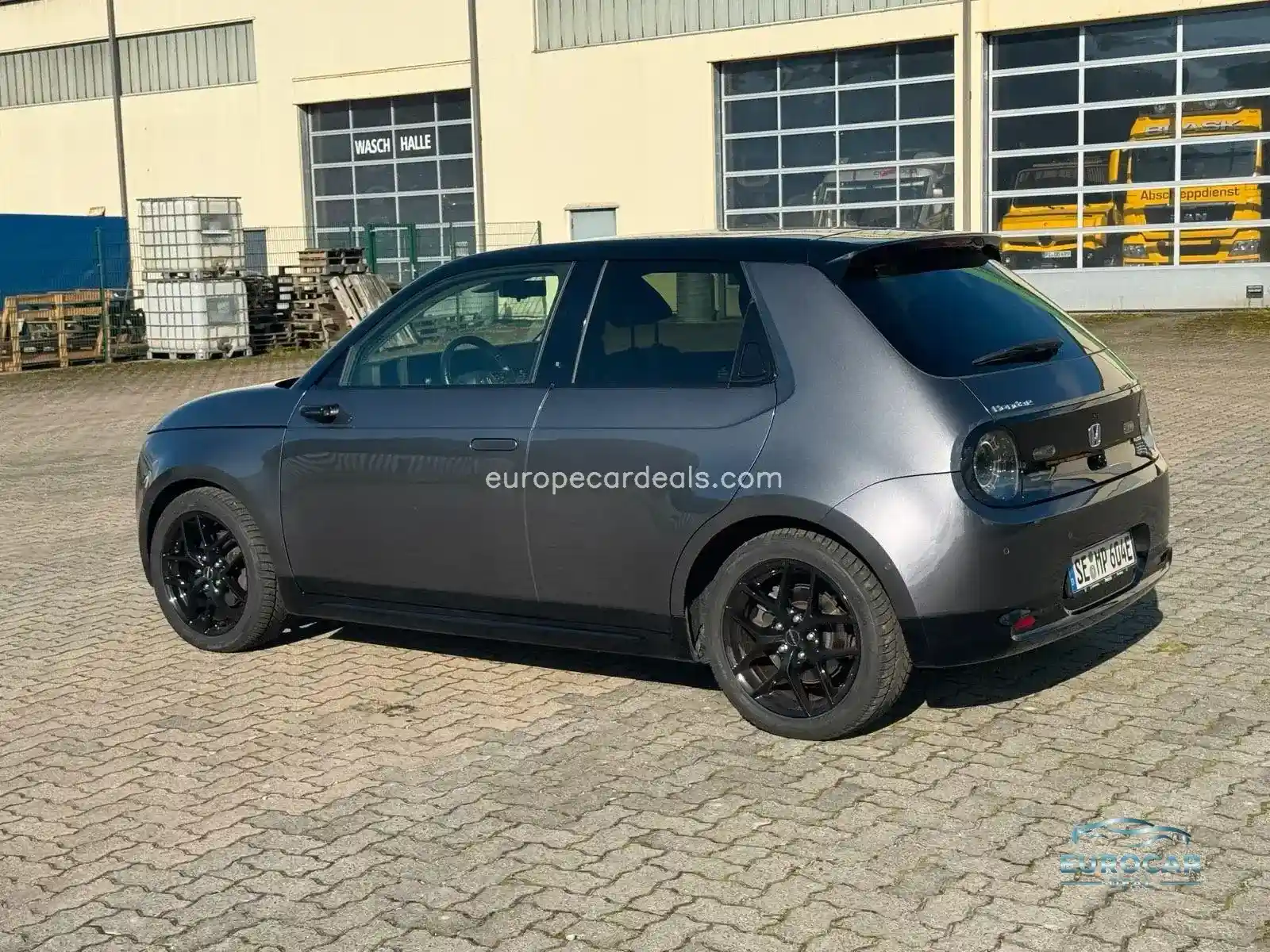 Honda e