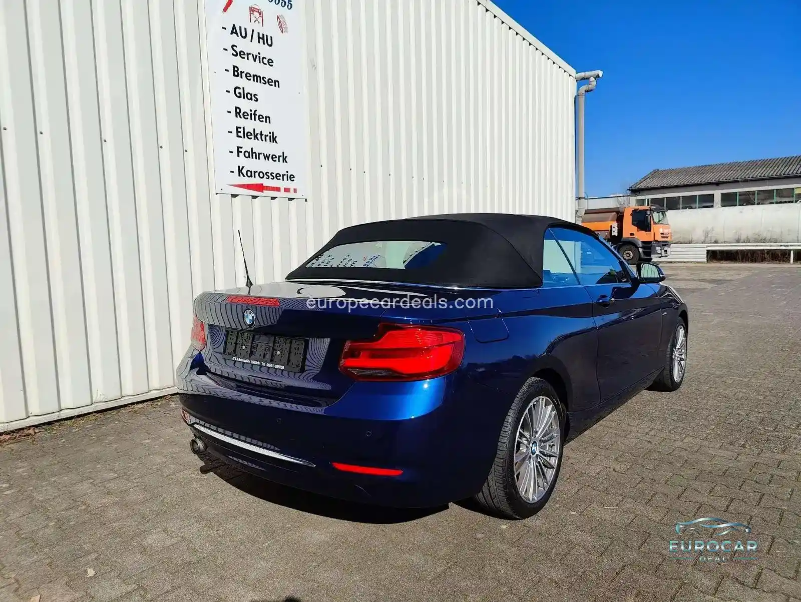 BMW 218