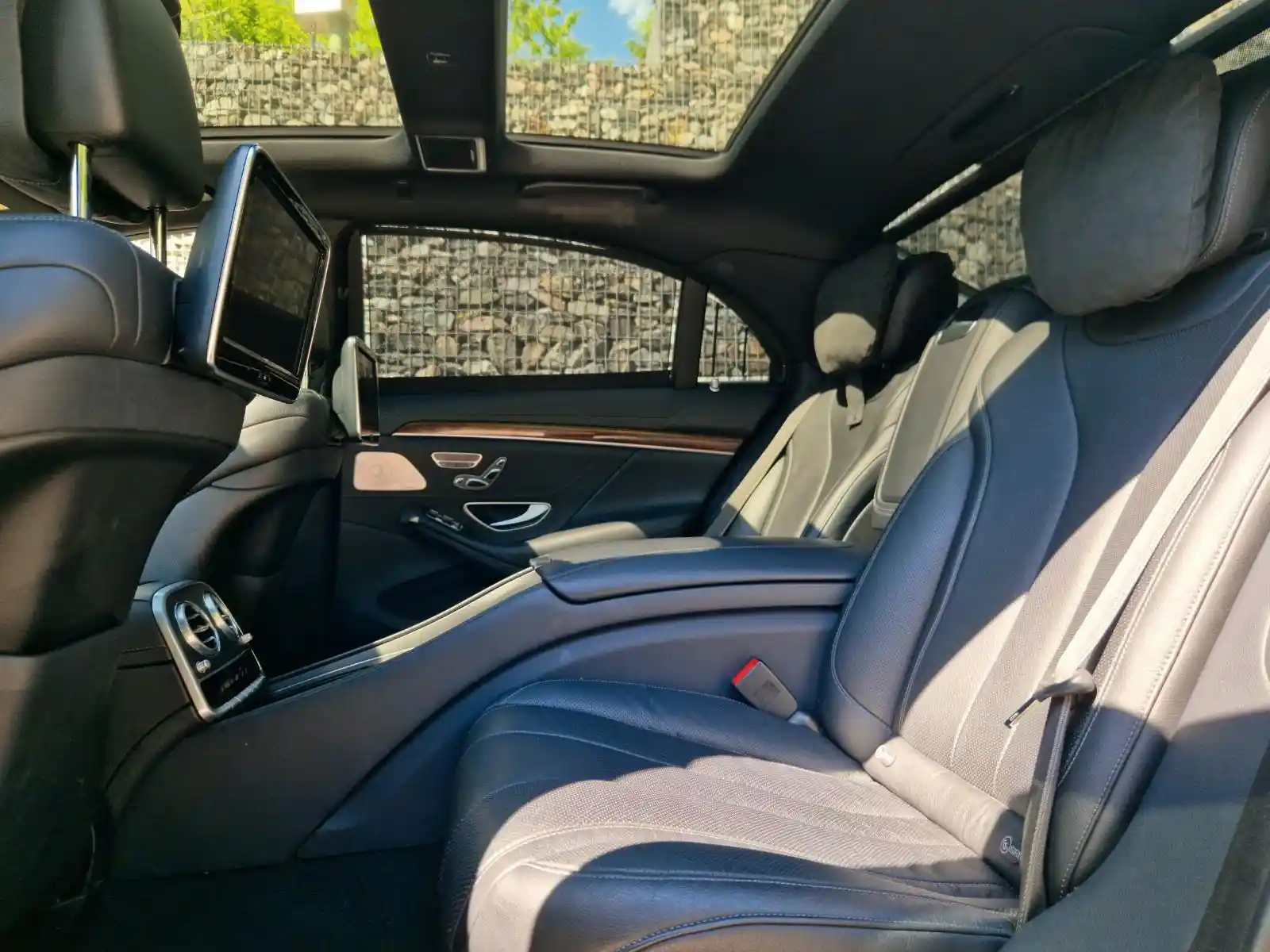 Mercedes-Benz S 500