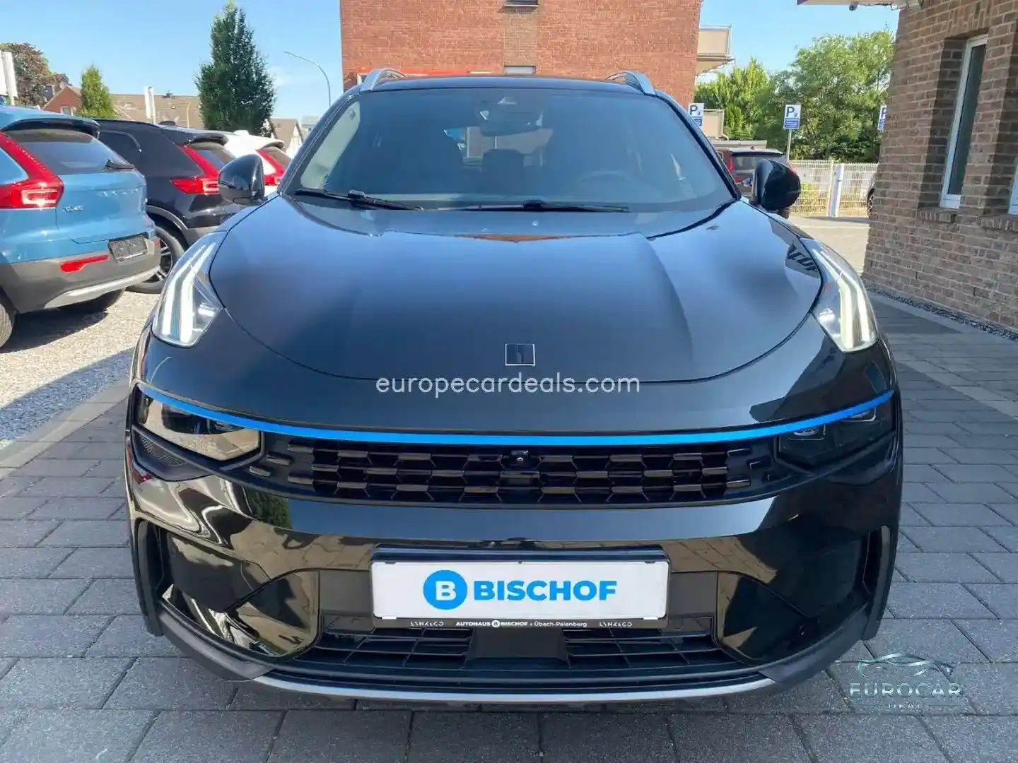 Lynk&Co 01