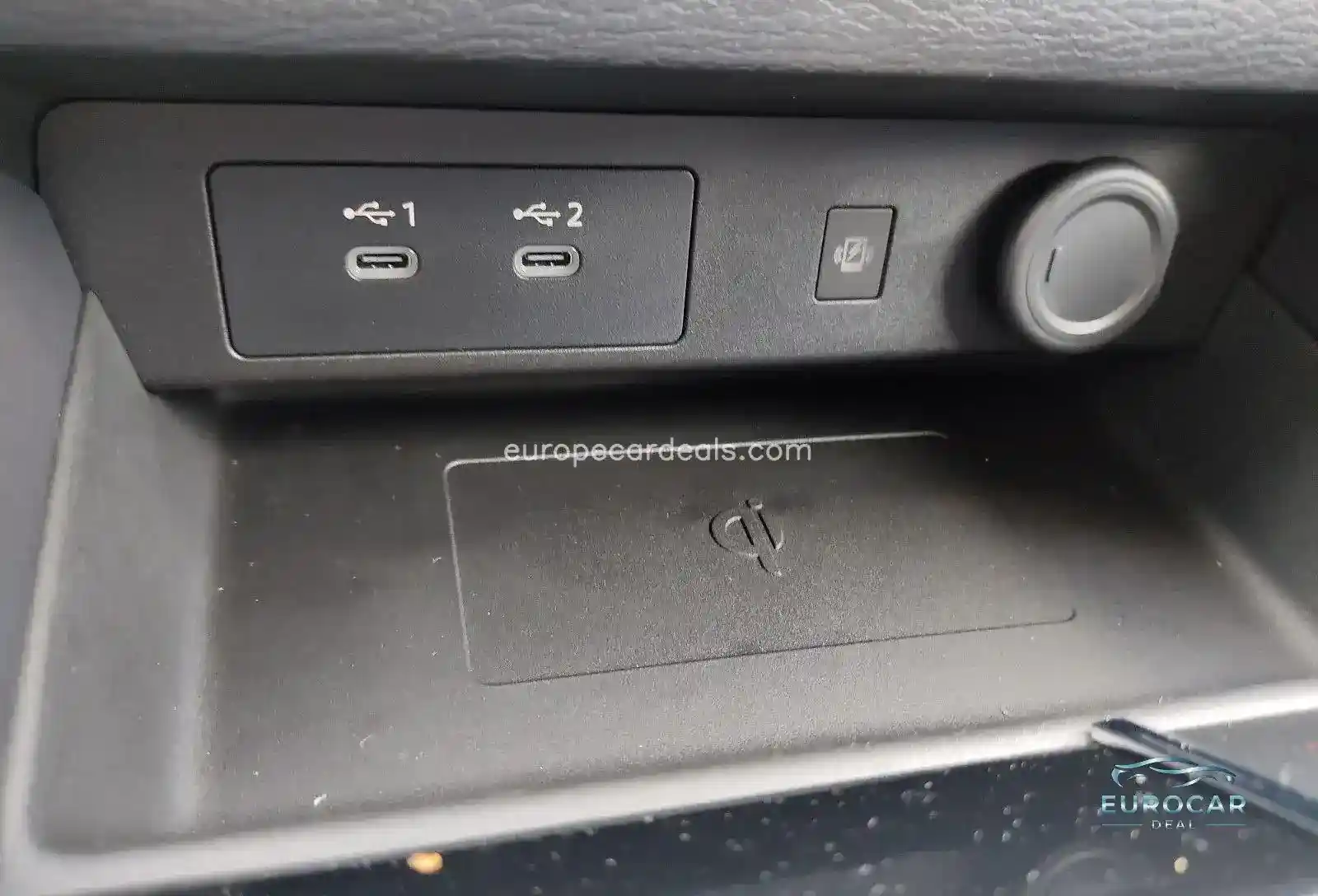 Mitsubishi Plug-in Hybrid Outlander