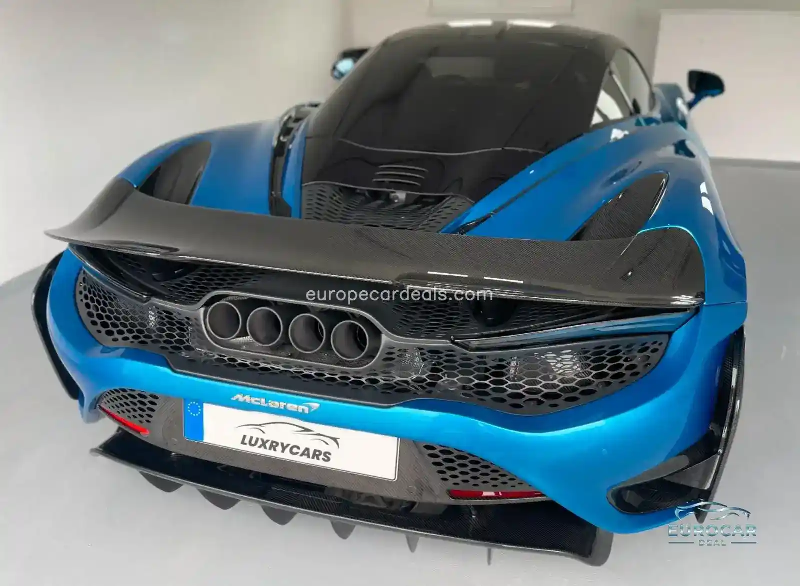McLaren 765LT