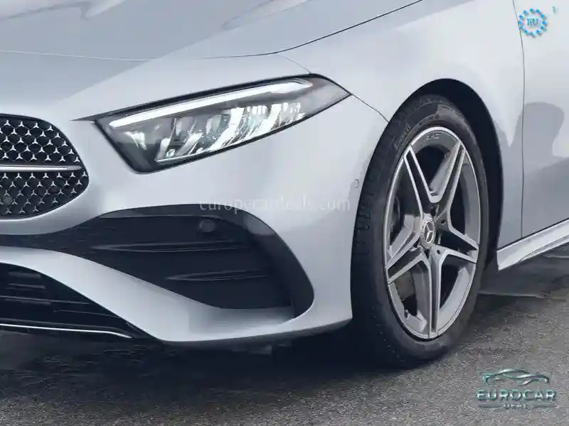 Mercedes-Benz A 220