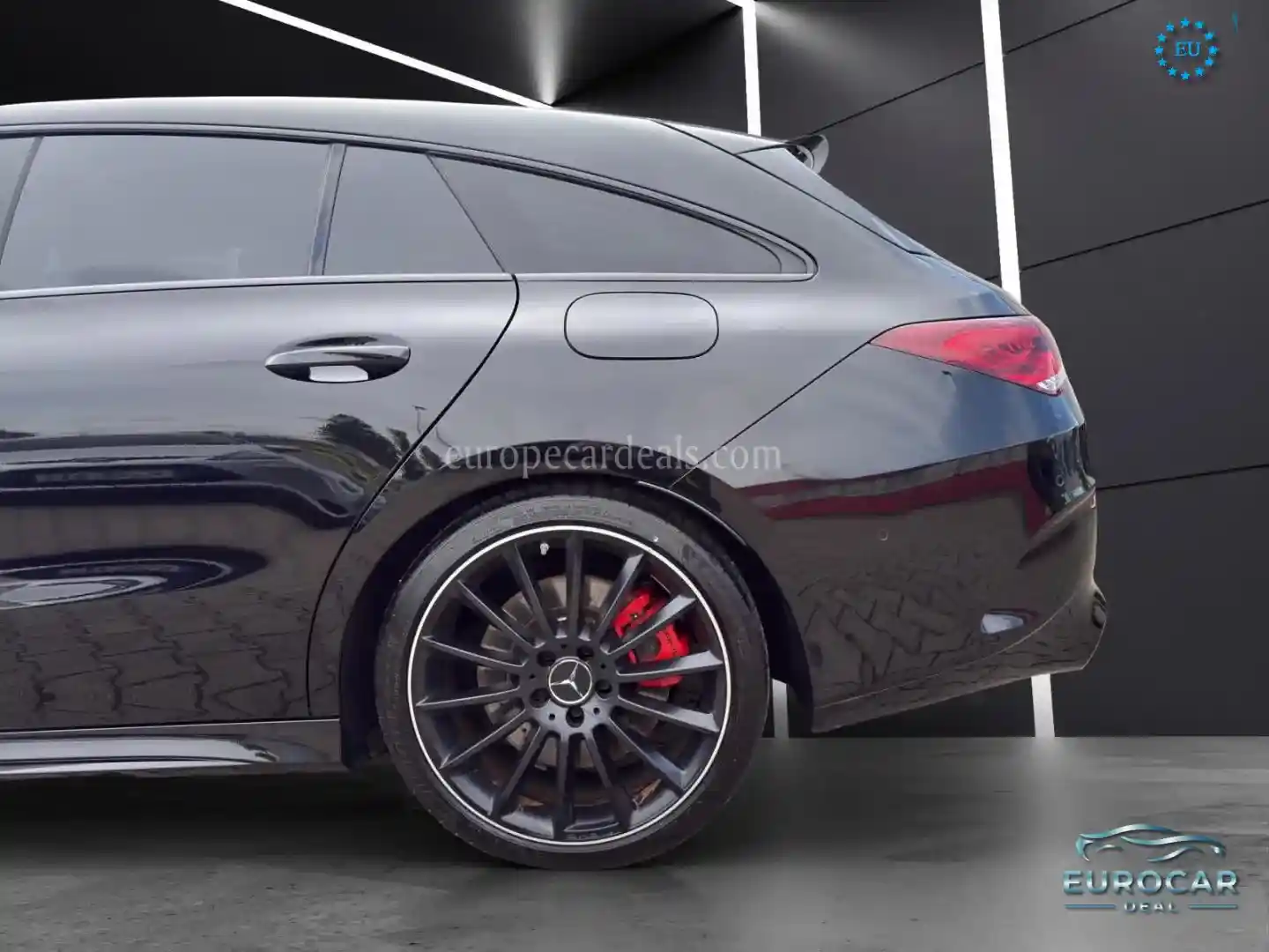 Mercedes-Benz CLA 35 AMG Shooting Brake