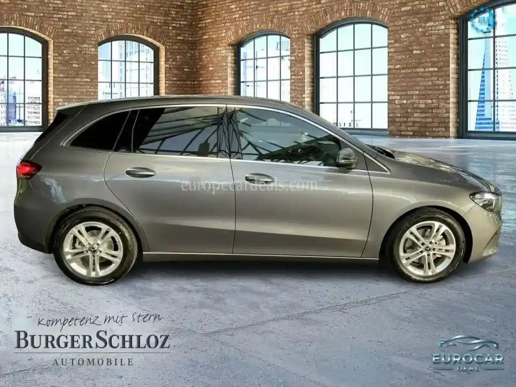 Mercedes-Benz B 180