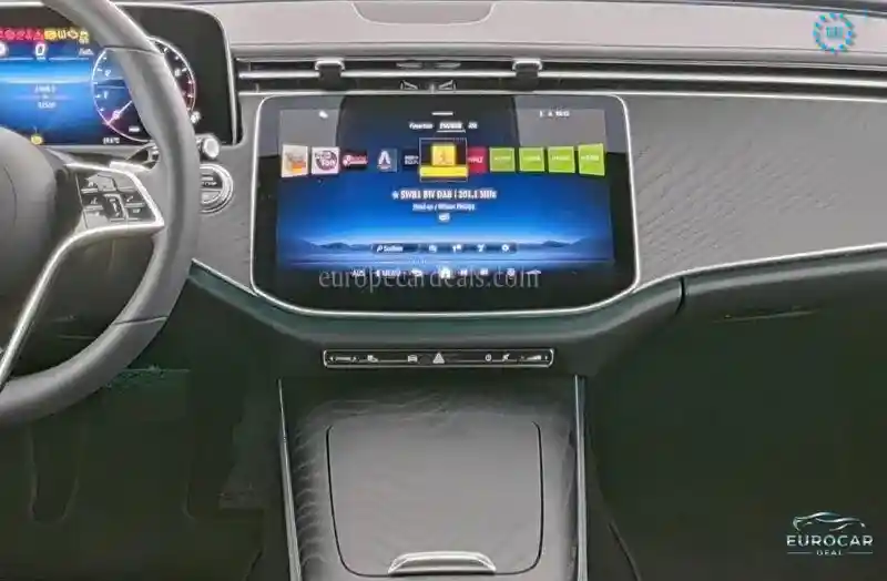 Mercedes-Benz E 200