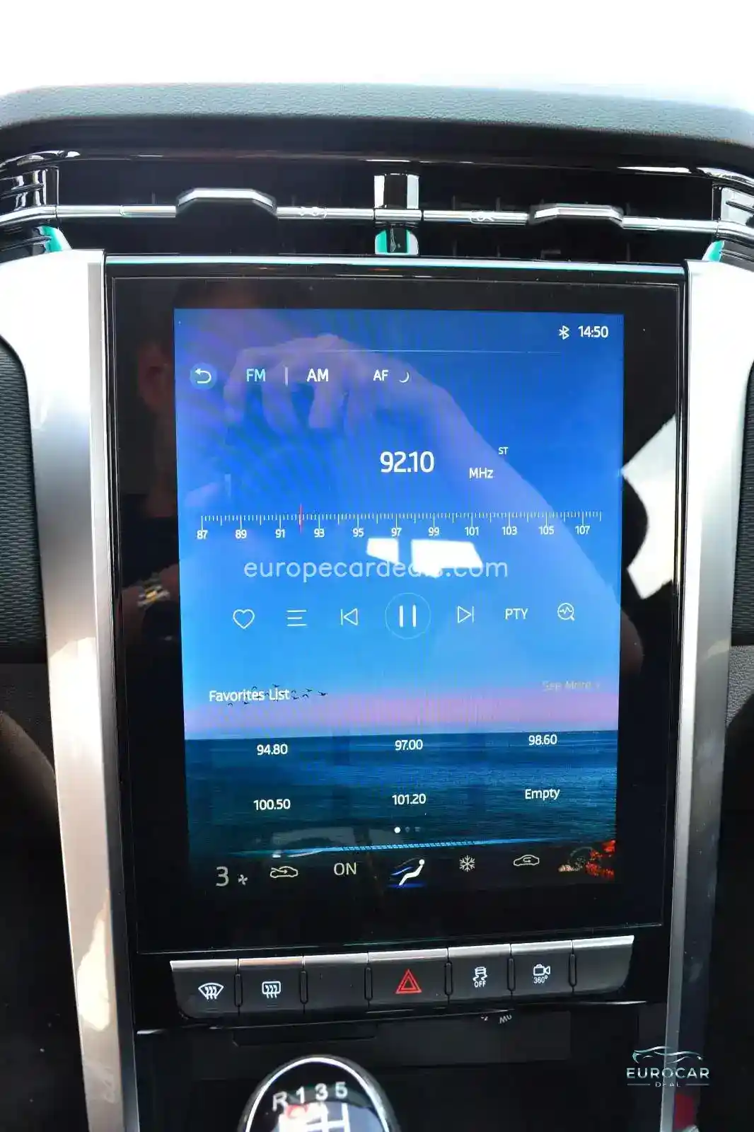 JAC 8 Pro