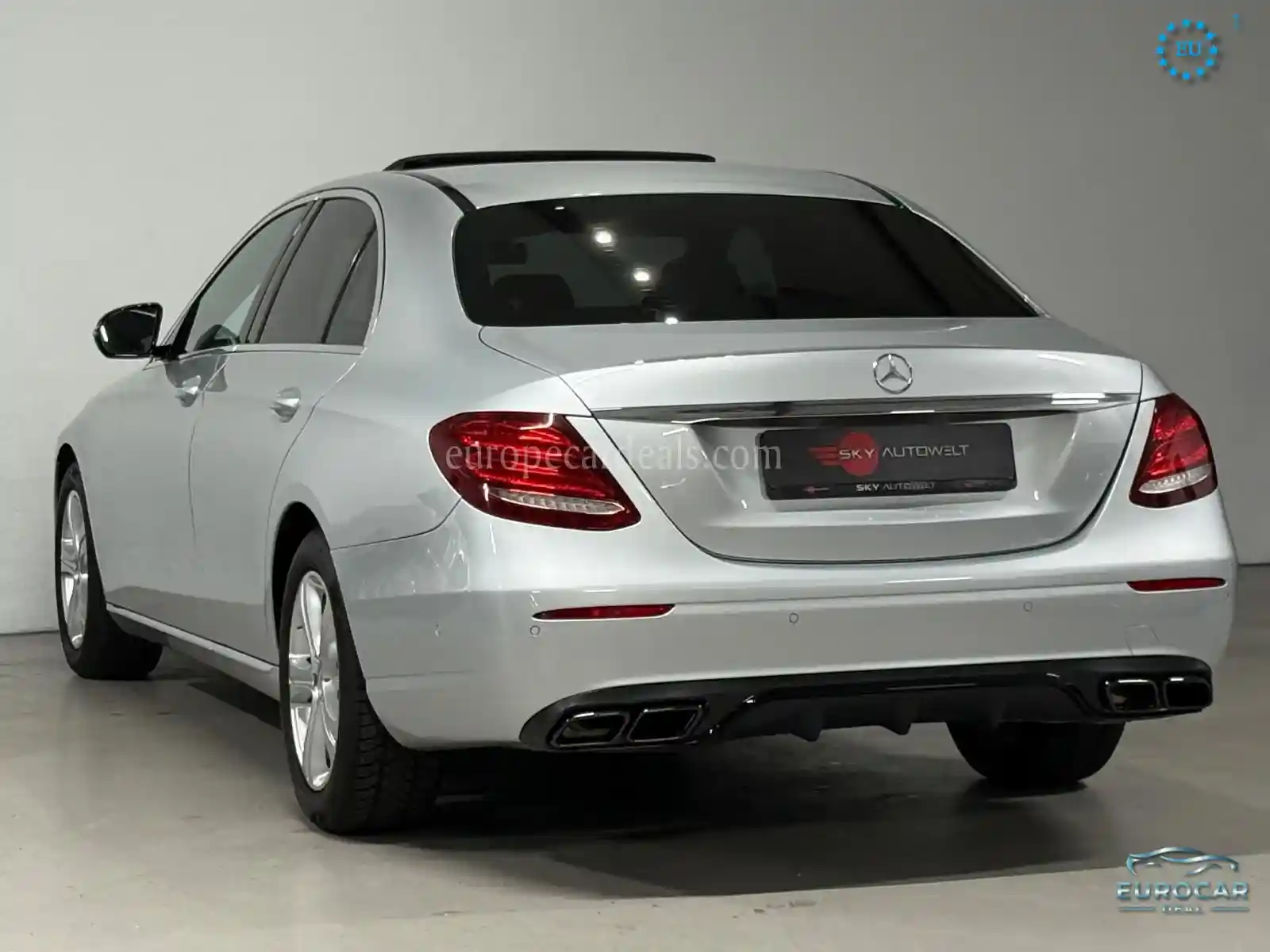 Mercedes-Benz E 200