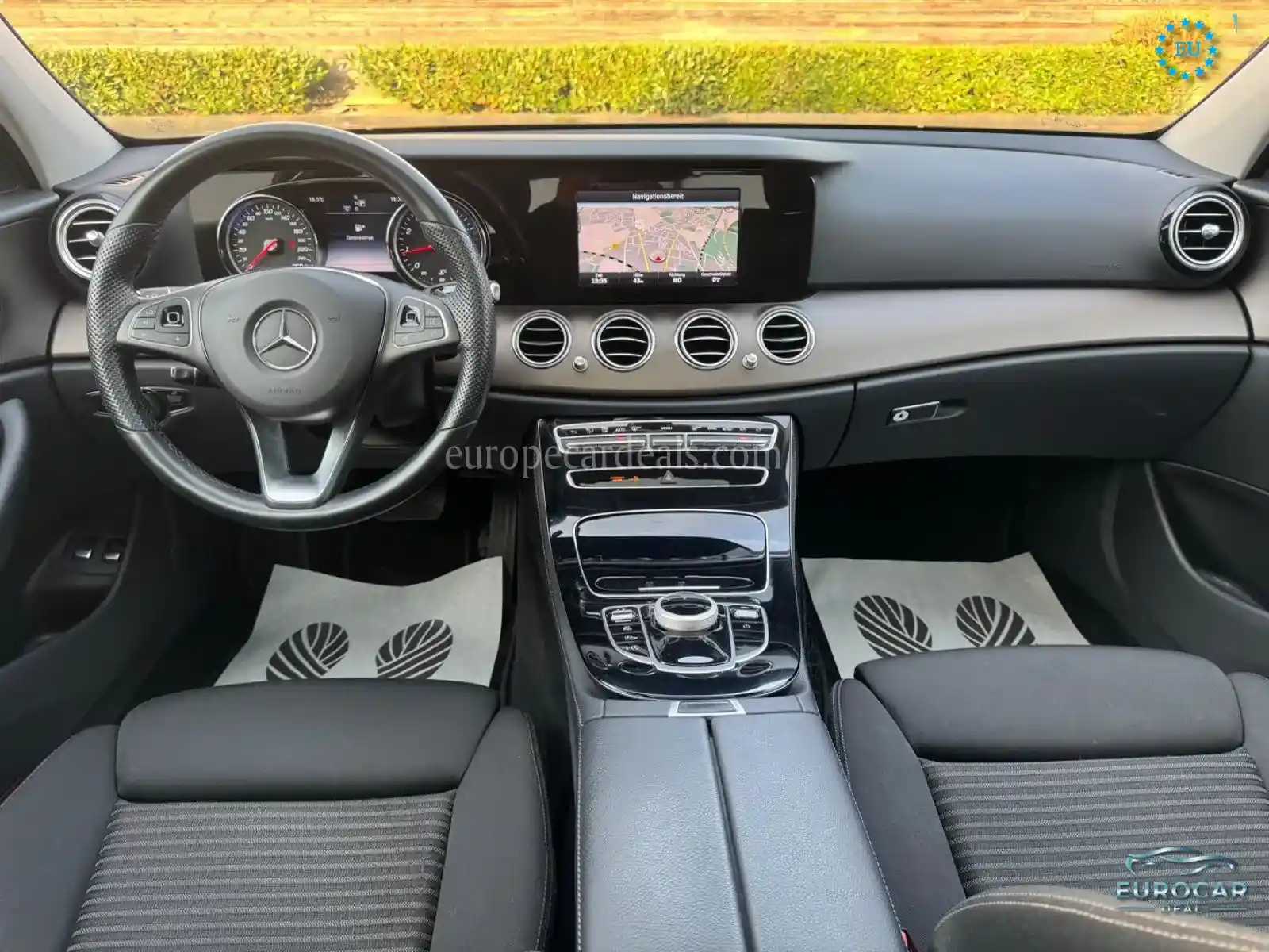 Mercedes-Benz E 200