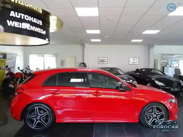 Mercedes-Benz A 180