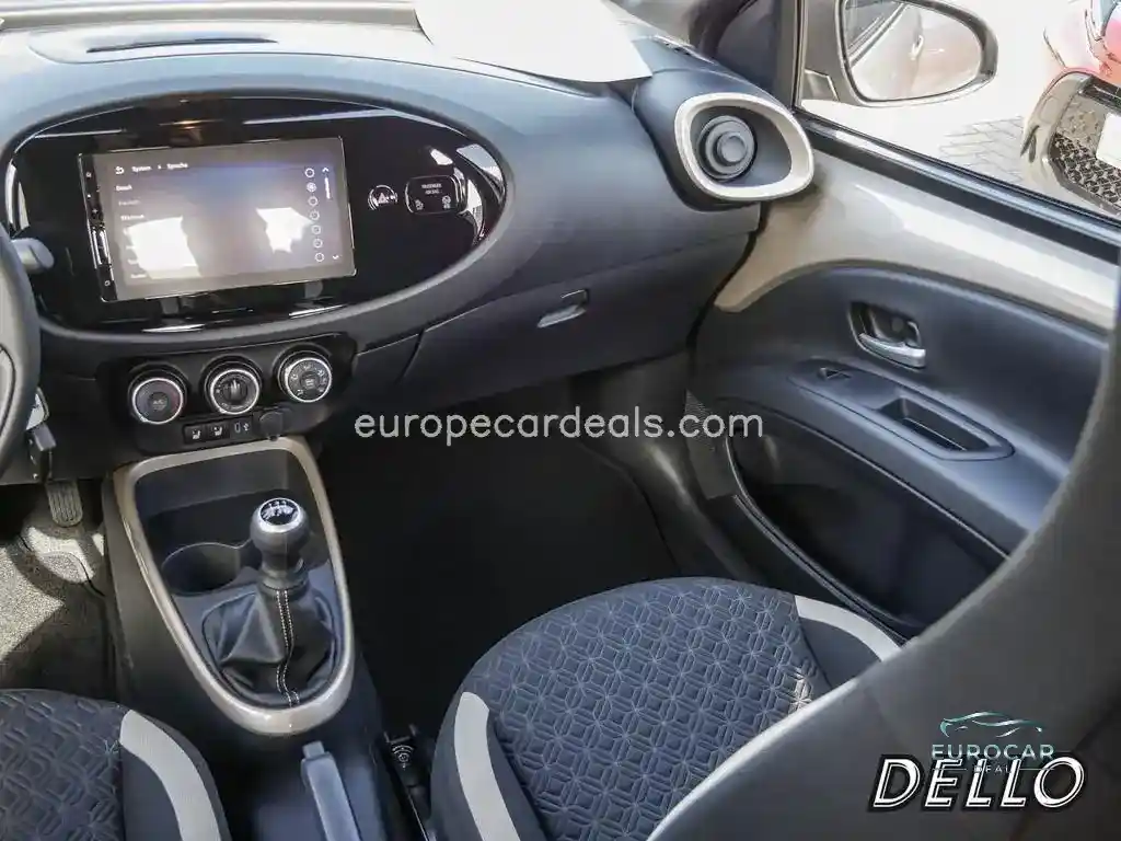 Toyota Aygo (X)
