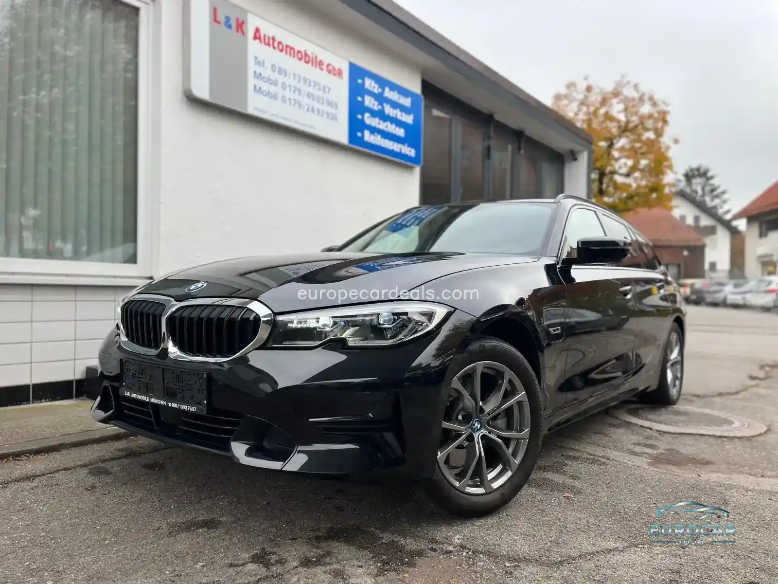 BMW 320