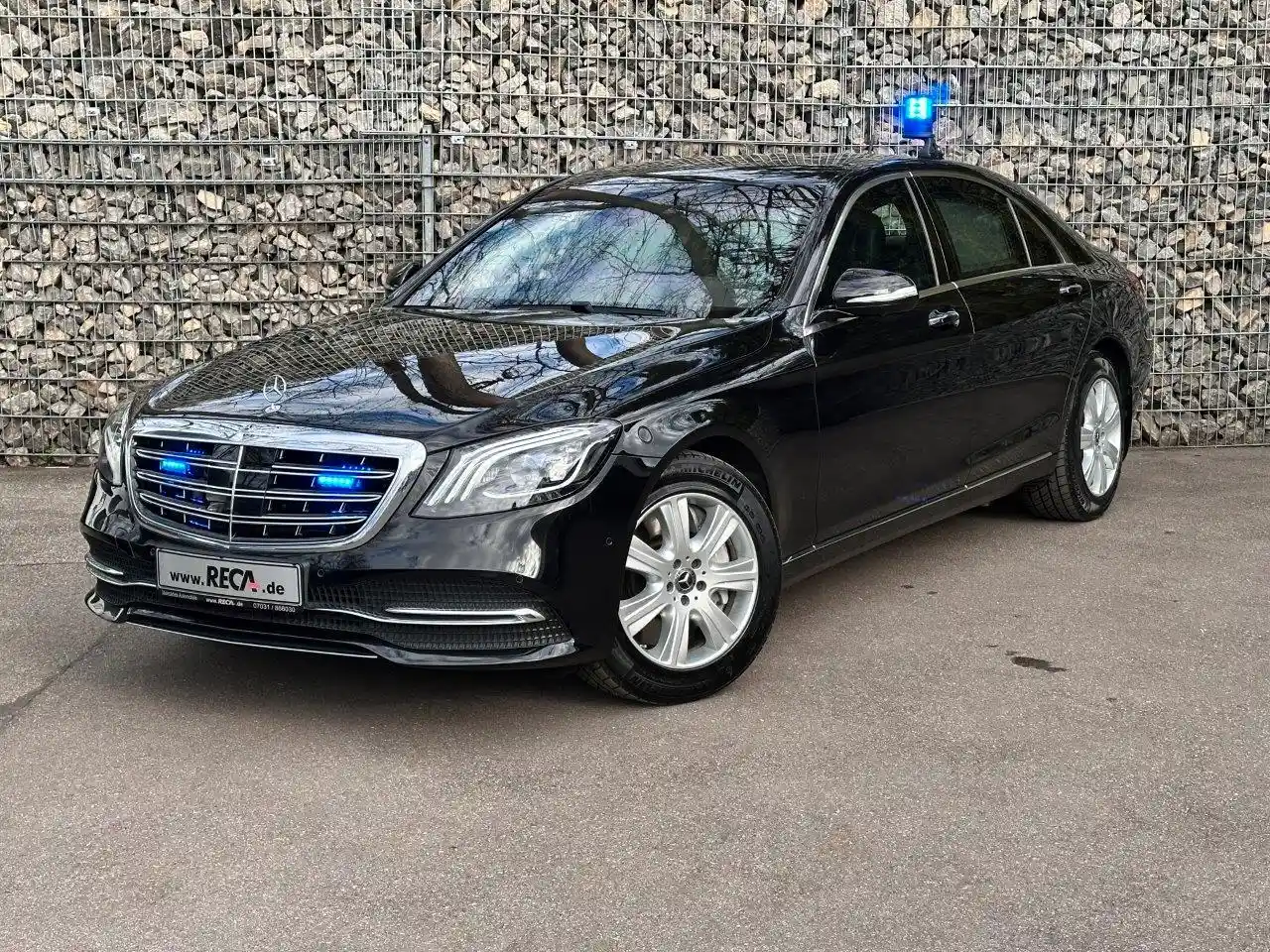Mercedes-Benz S 600