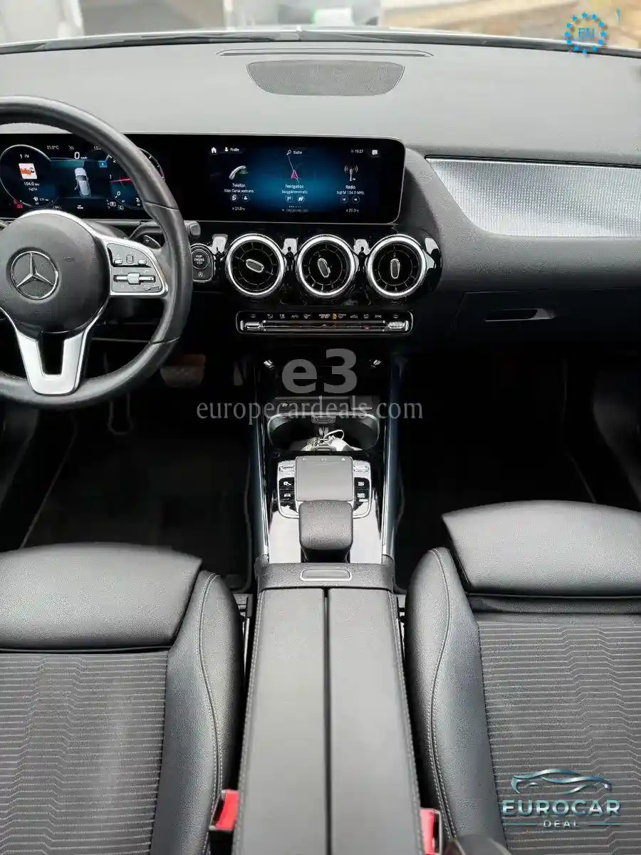 Mercedes-Benz B 200