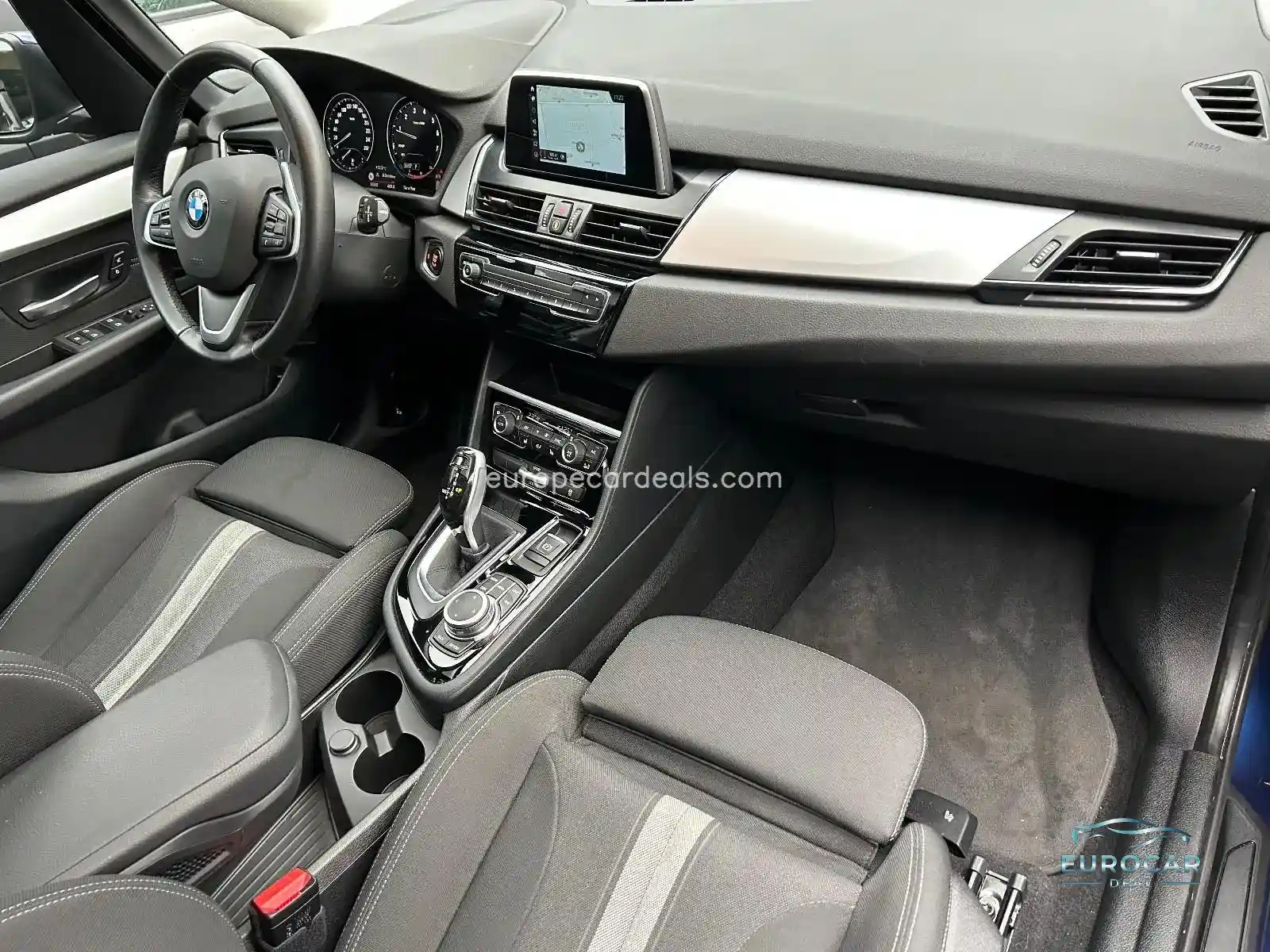 BMW 220