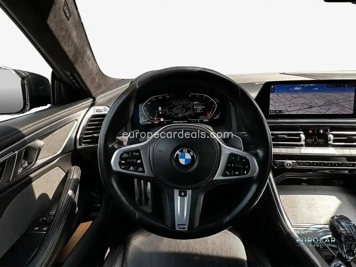 BMW 840
