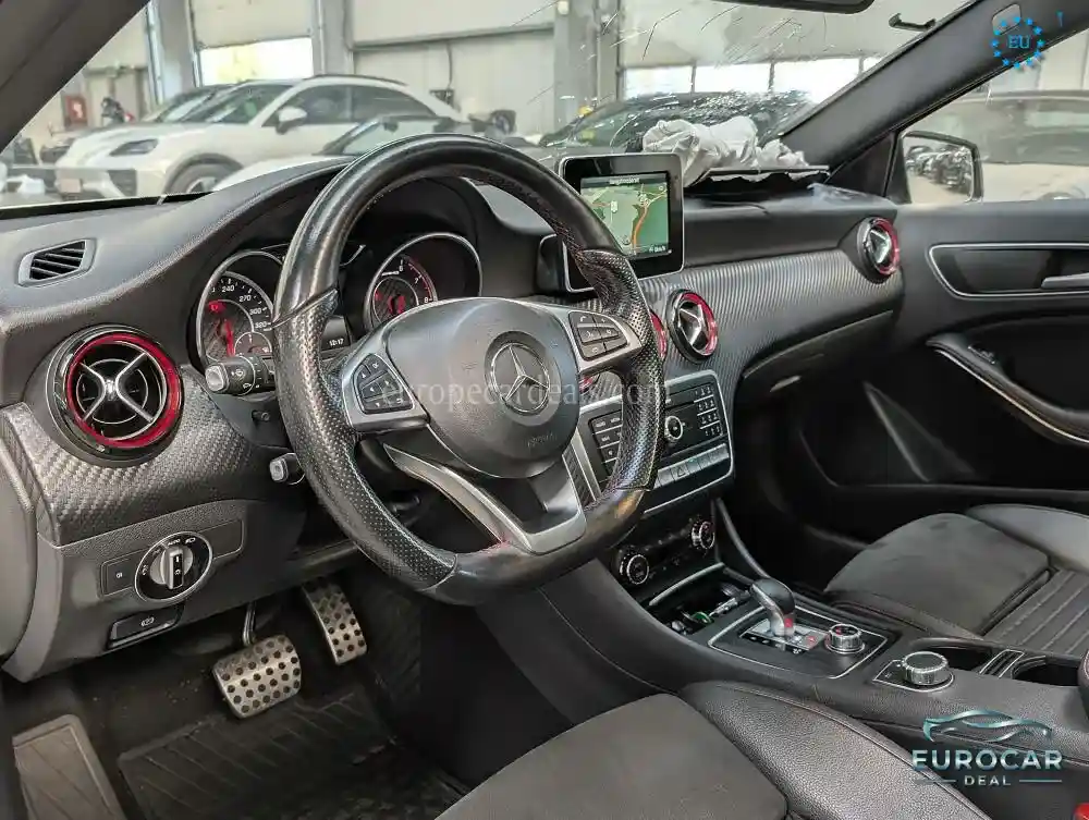 Mercedes-Benz A 45 AMG