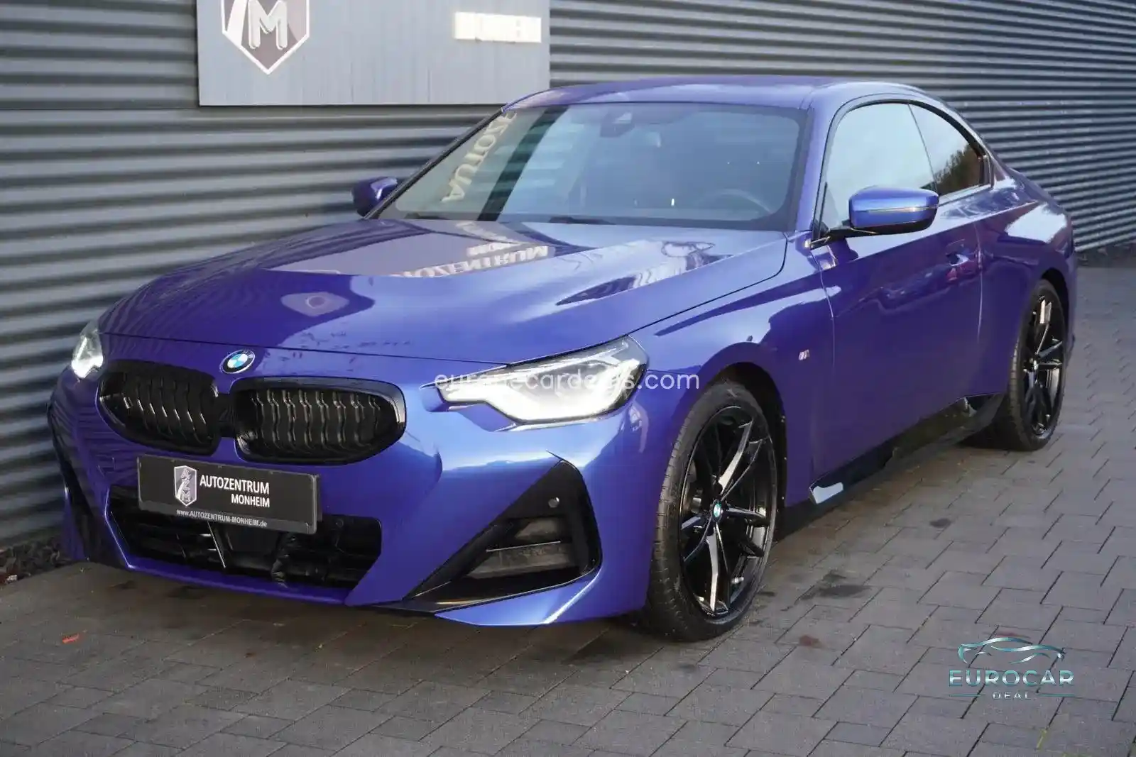 BMW 220
