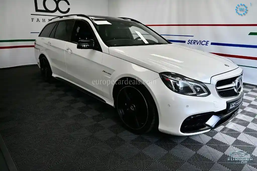 Mercedes-Benz E 63 AMG