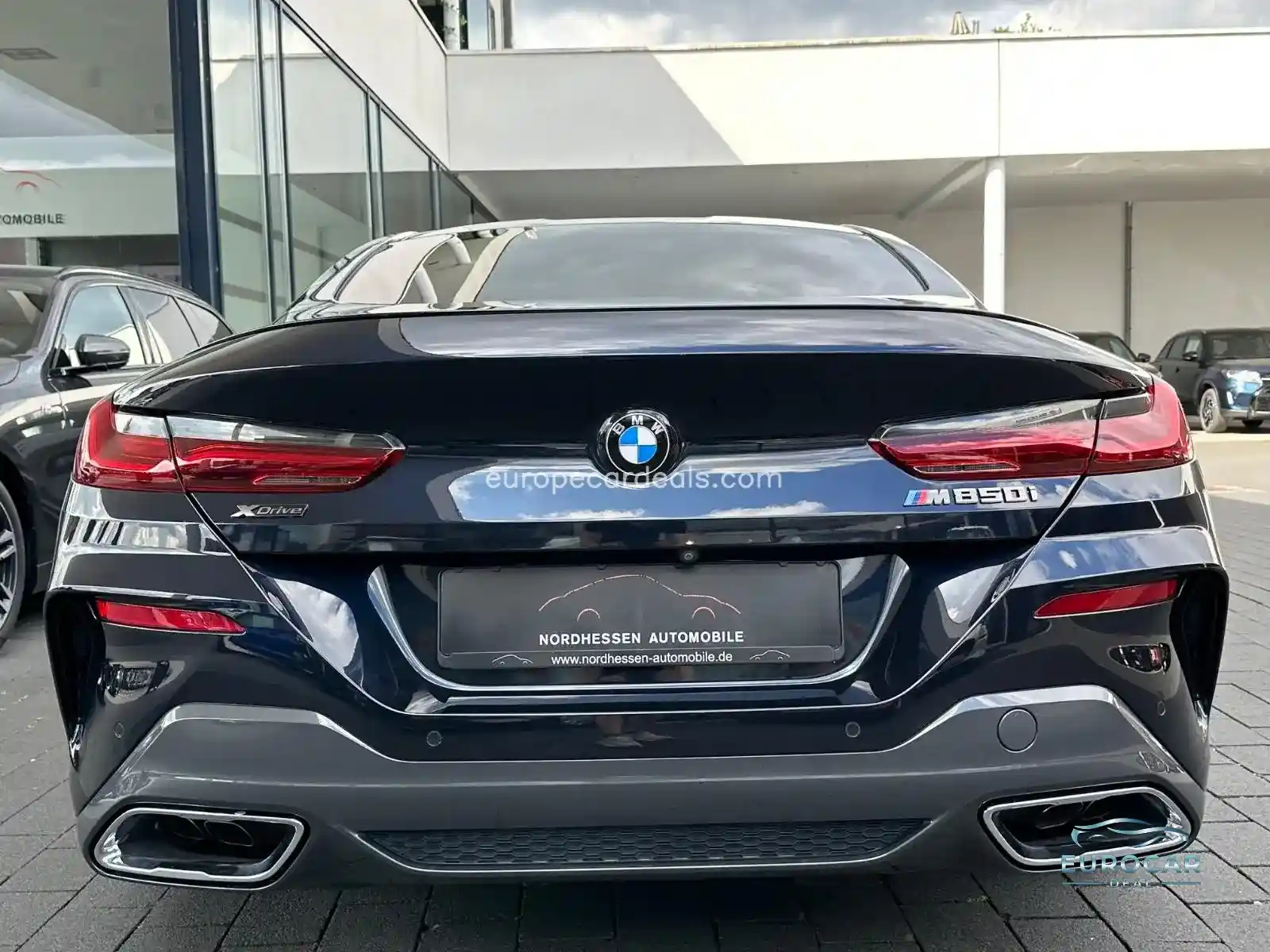 BMW M850