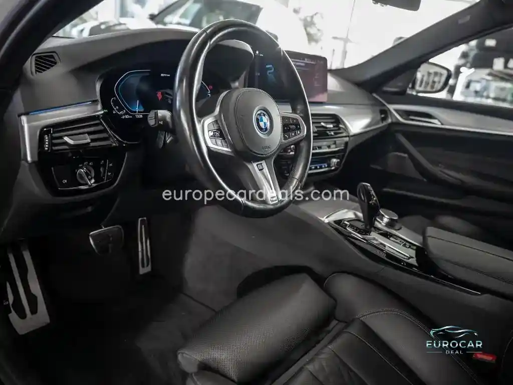 BMW 530