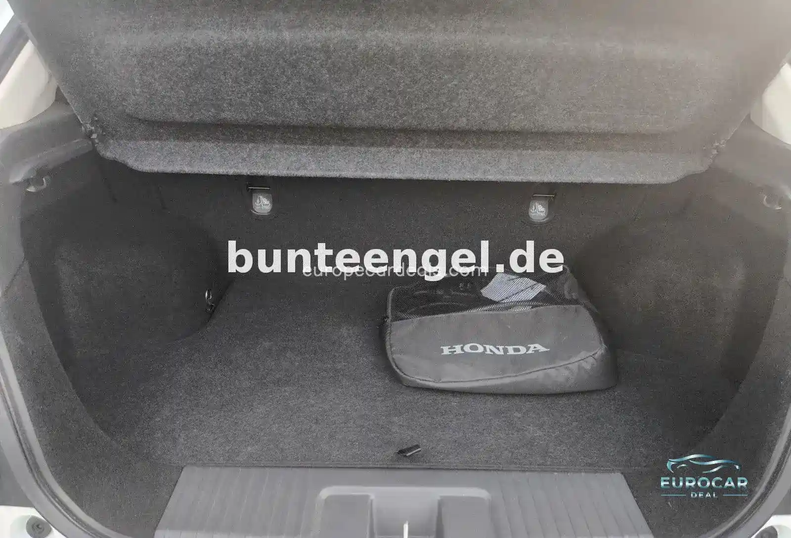 Honda e