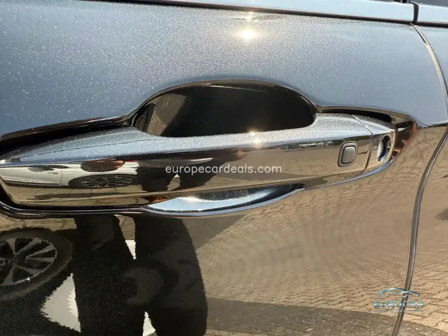 Mitsubishi Plug-in Hybrid Outlander