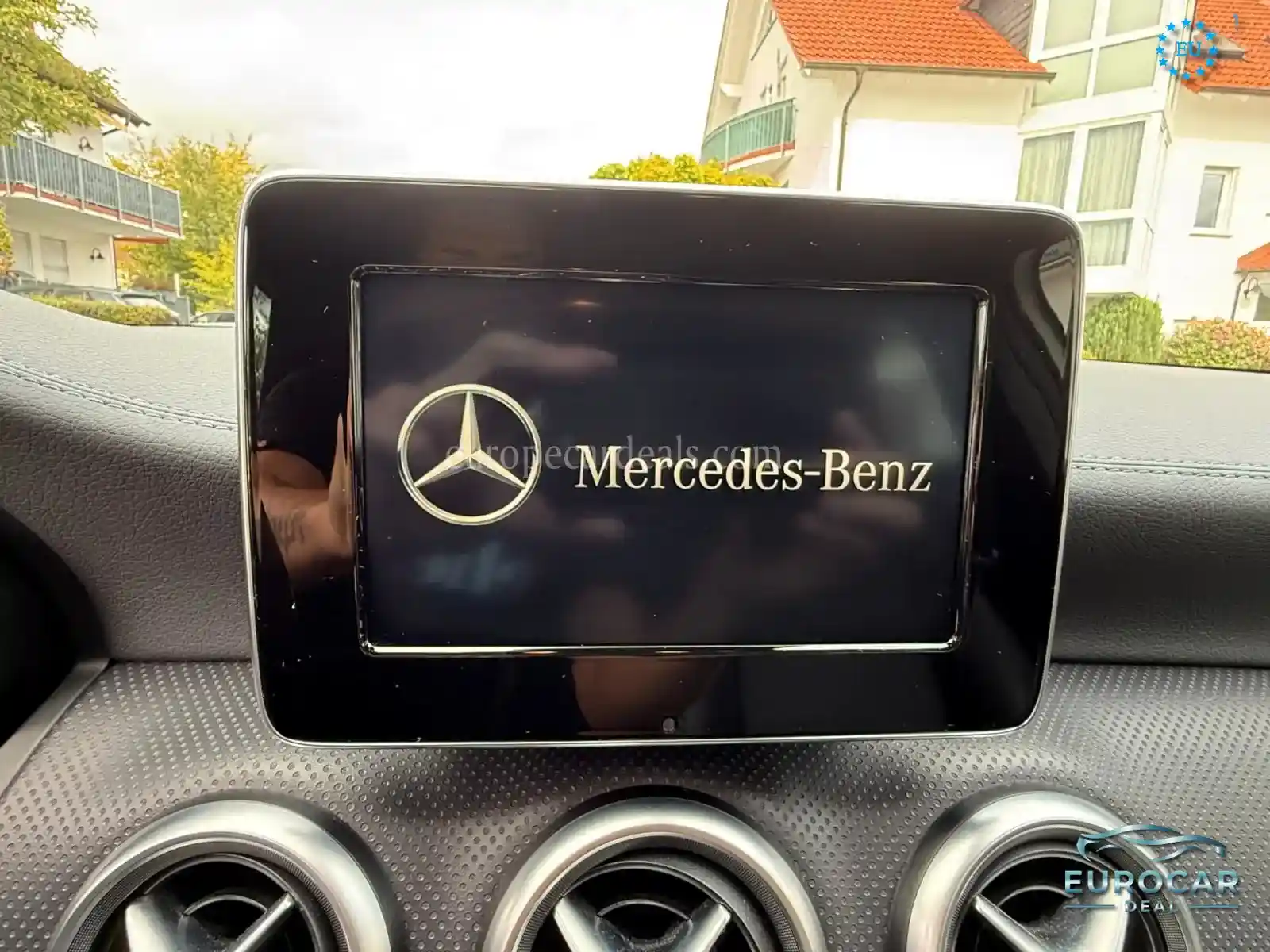 Mercedes-Benz A 220