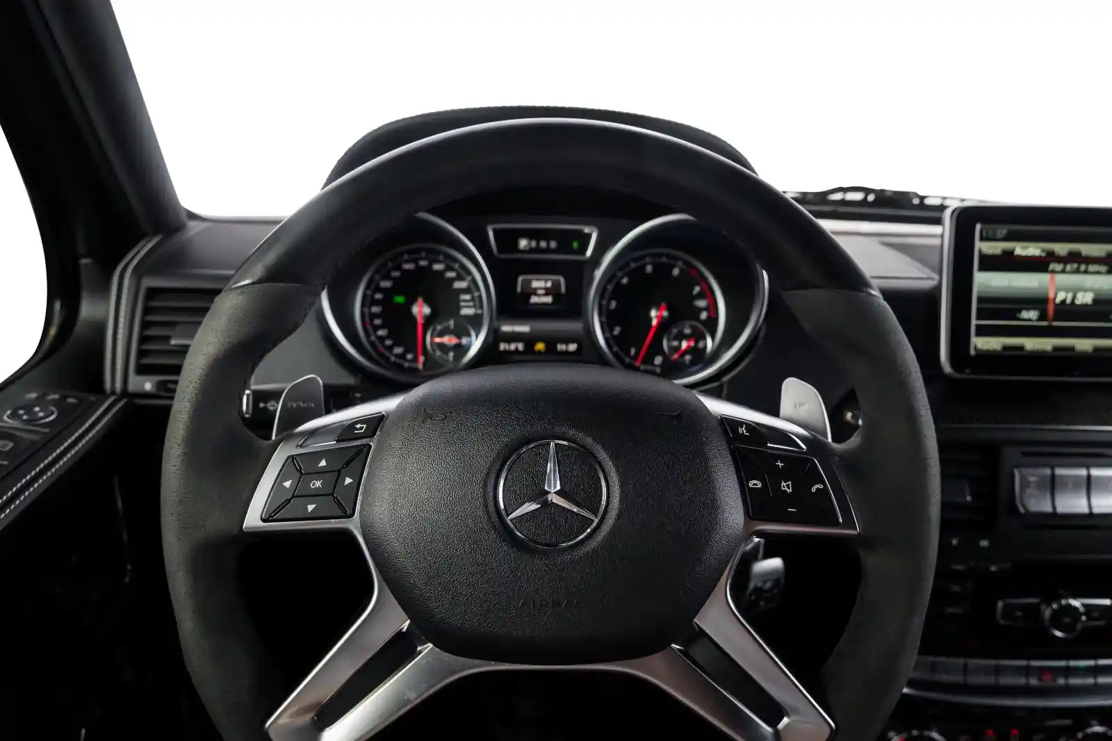 Mercedes-Benz G 500