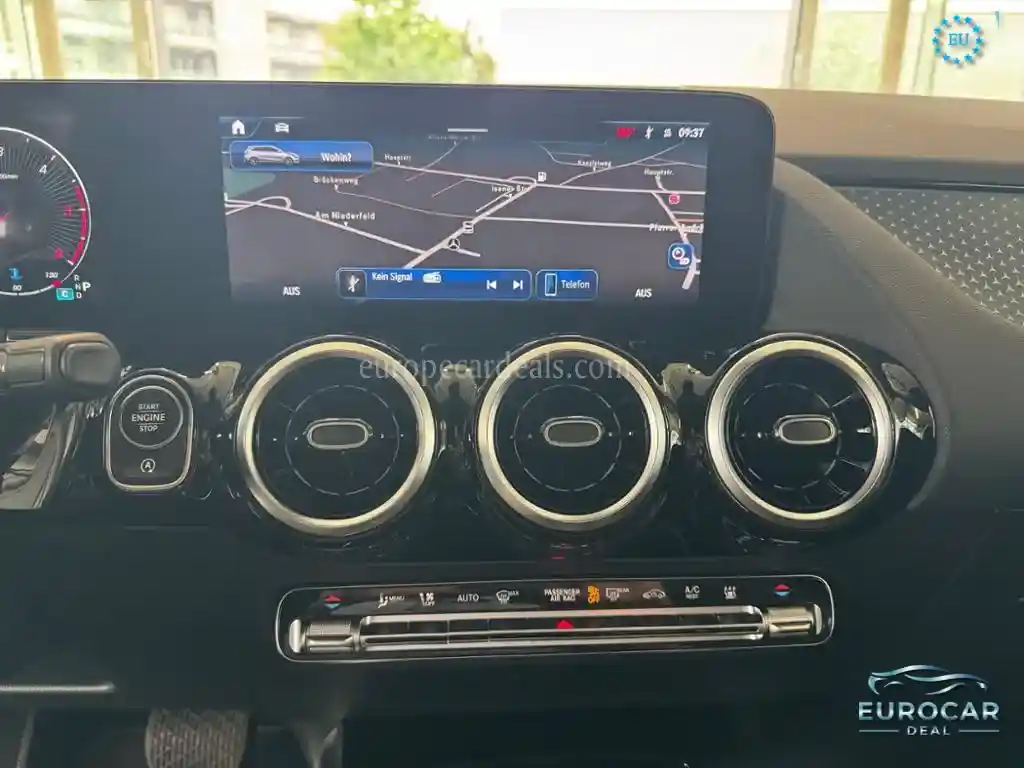 Mercedes-Benz B 220