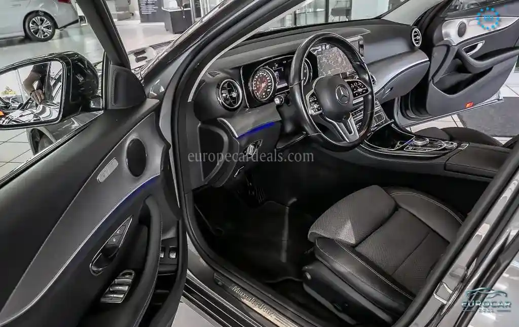 Mercedes-Benz E 200