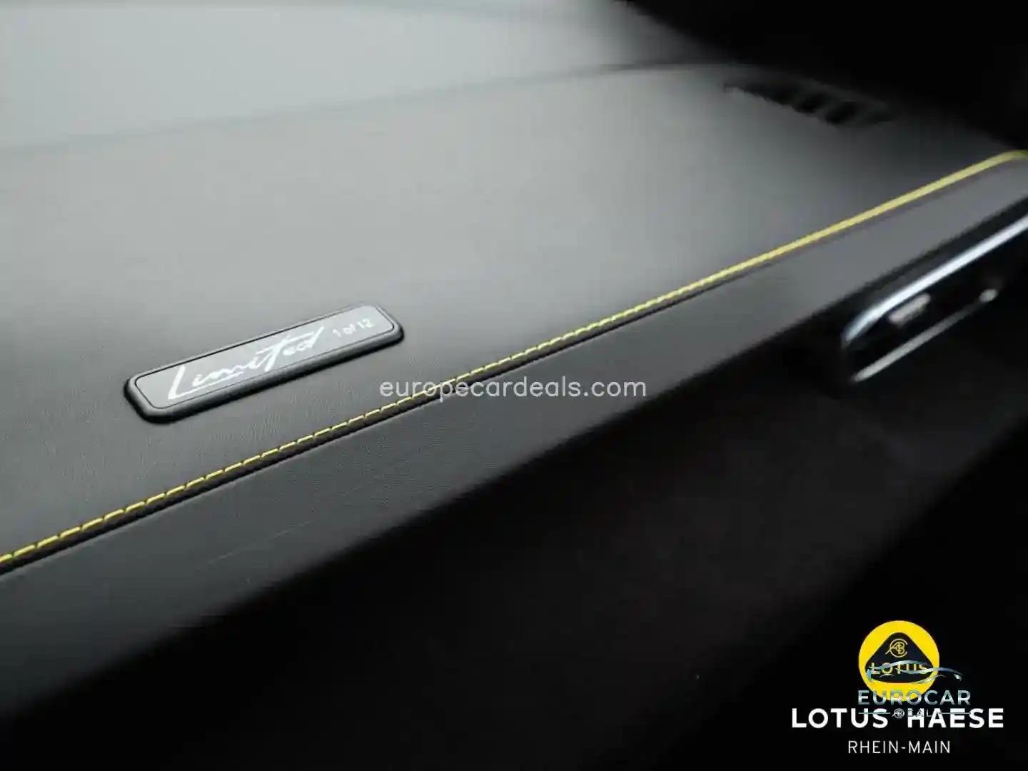 Lotus Emira