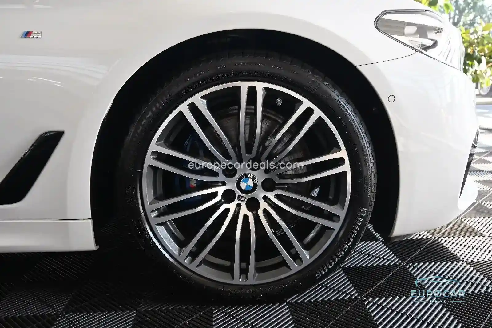 BMW 530