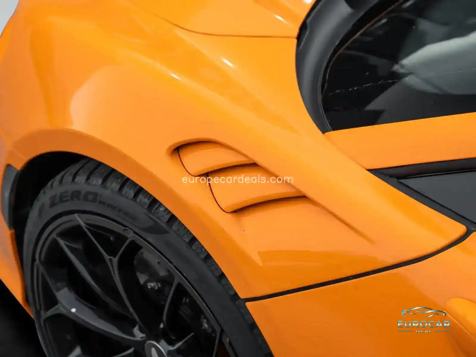 McLaren Artura