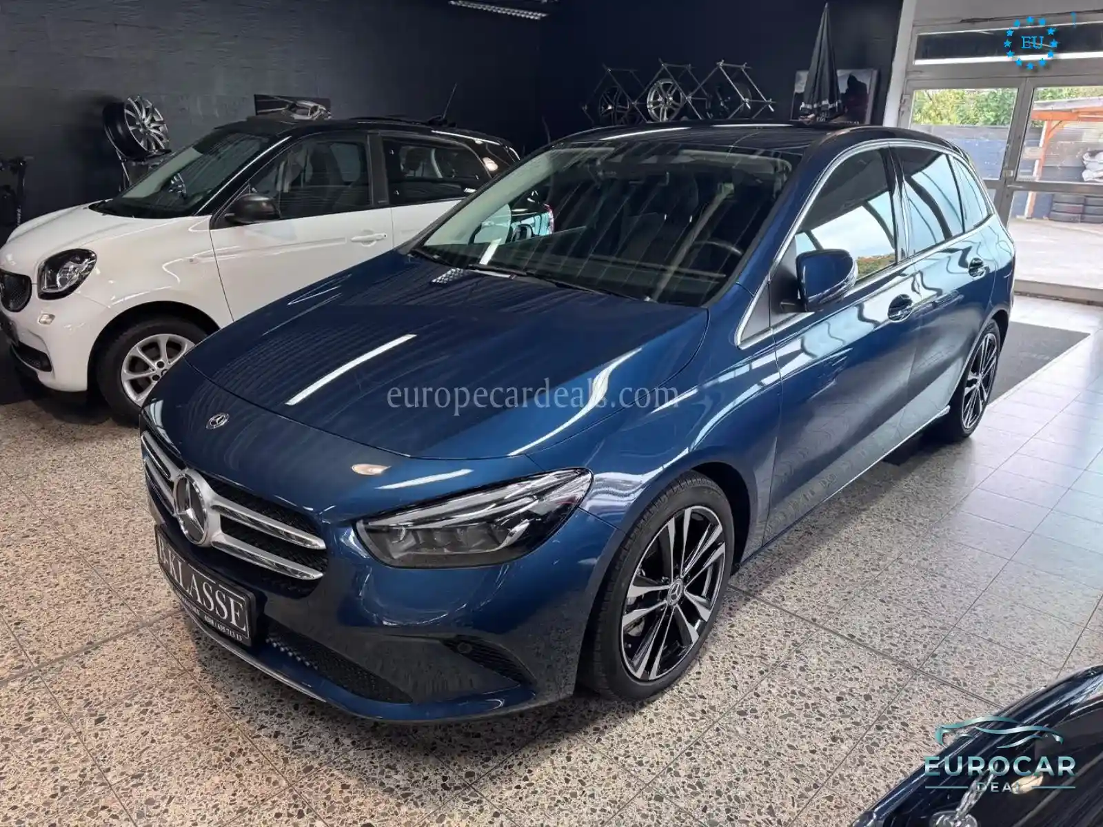 Mercedes-Benz B 220