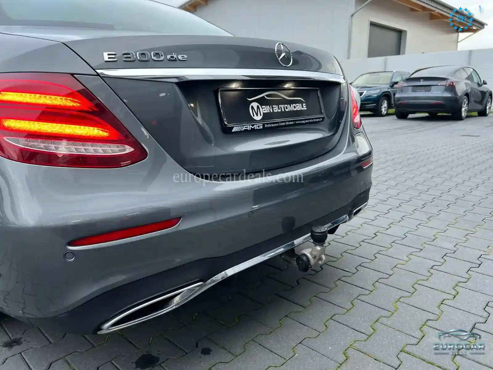 Mercedes-Benz E 300