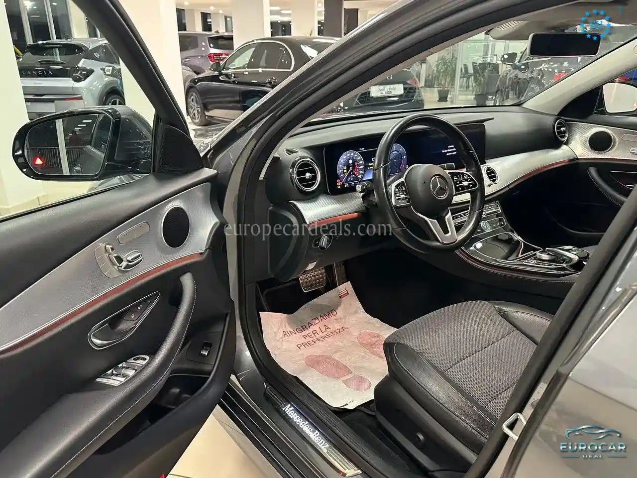 Mercedes-Benz E 220