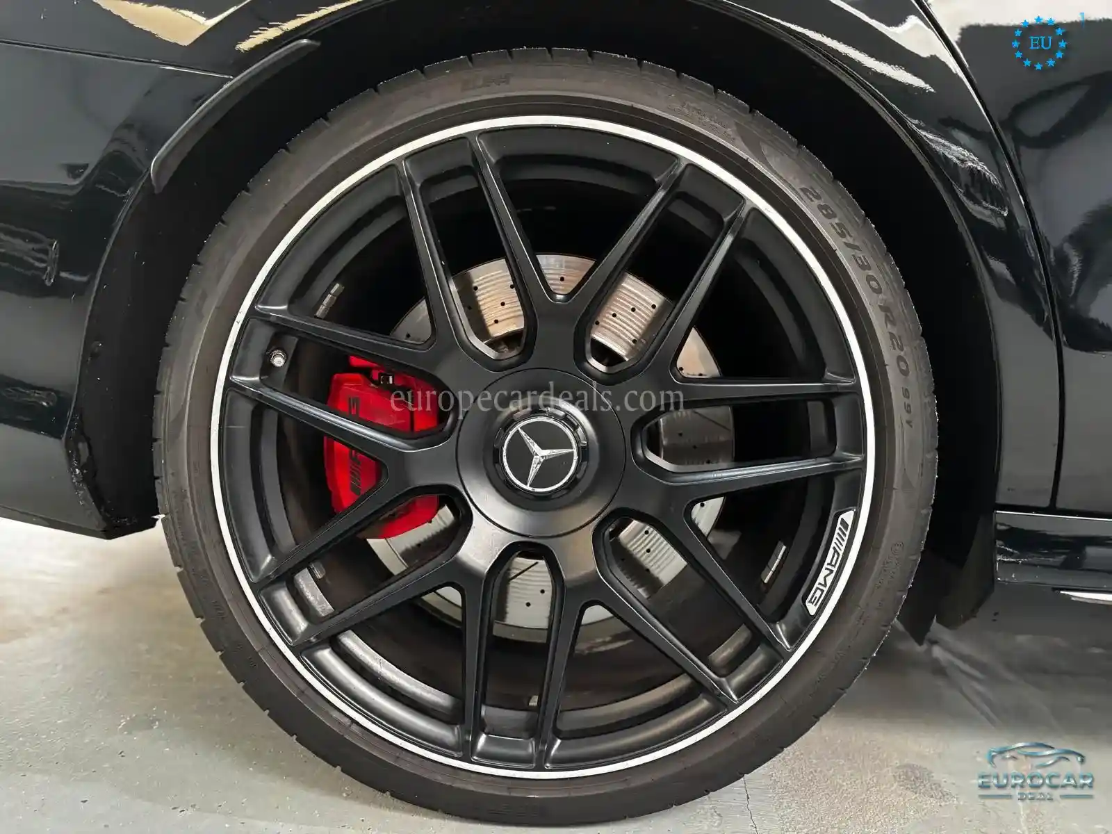 Mercedes-Benz E 63 AMG