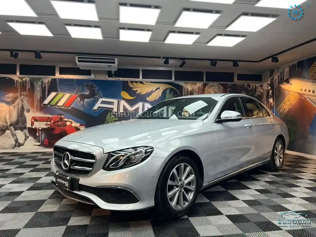 Mercedes-Benz E 220