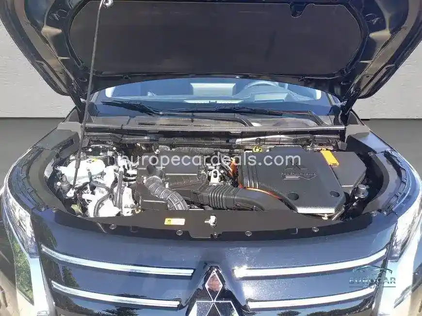 Mitsubishi Plug-in Hybrid Outlander