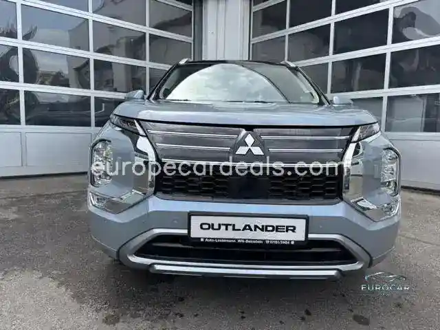 Mitsubishi Plug-in Hybrid Outlander