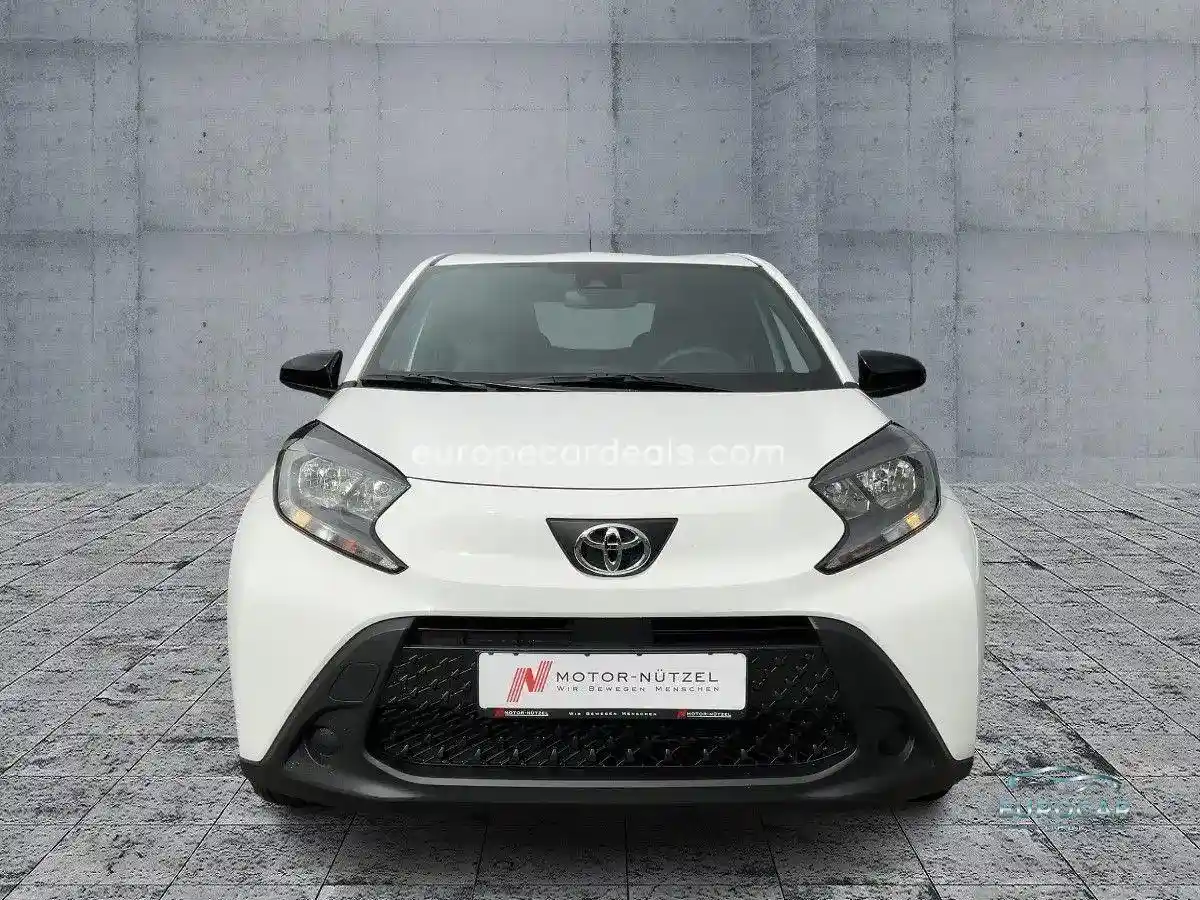 Toyota Aygo (X)